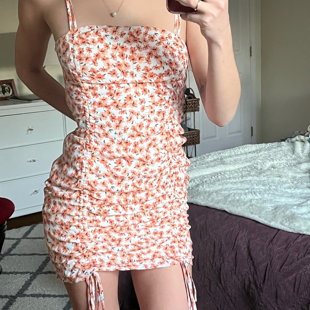 Floral dress (NWT)